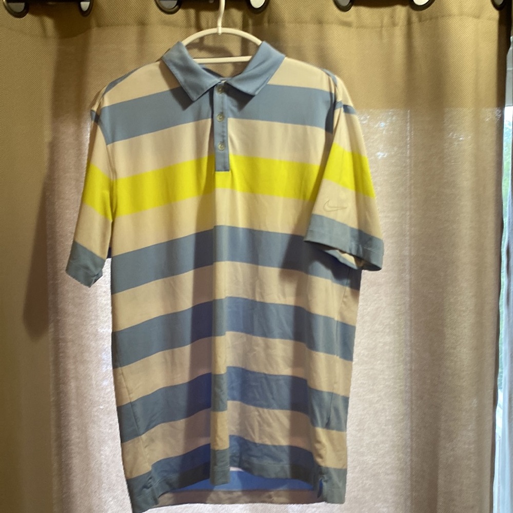 Mens L Nike golf DriFit polo